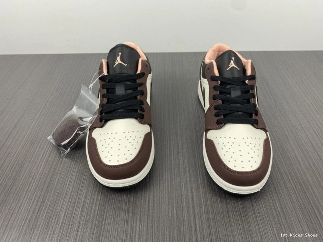 1st Kicks Shoes Air 1 Low DC6991-200 Mocha Jordan 0701